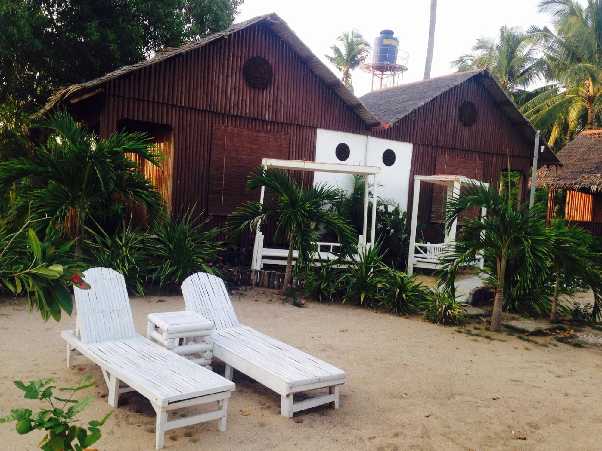 Jao Bay Resort Exterior photo
