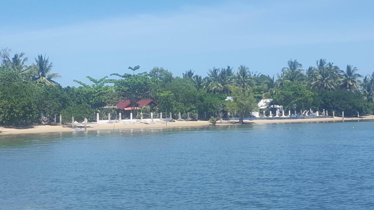 Jao Bay Resort Exterior photo